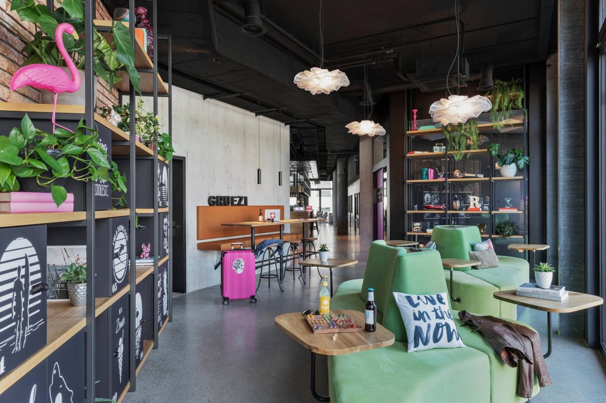 Hotel Moxy 3*